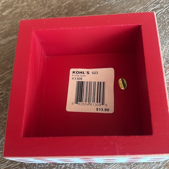 “Love You More" Wooden Box Sign - Picture 4 of 4